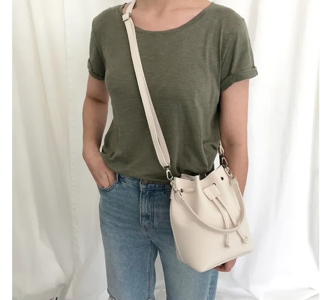 (새상품) 블랙 무광레더 복조리 버킷백 상품이미지7