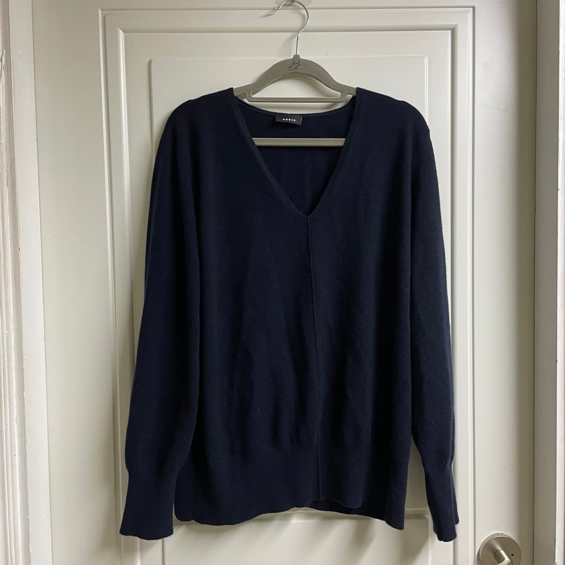 아크리스 캐시미어 네이비 니트 상품이미지1