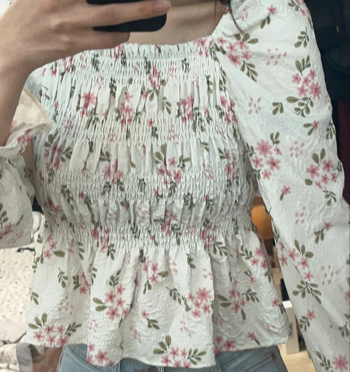 오프숄더 가능한 꽃무늬 봄st 상의 44 상품이미지1