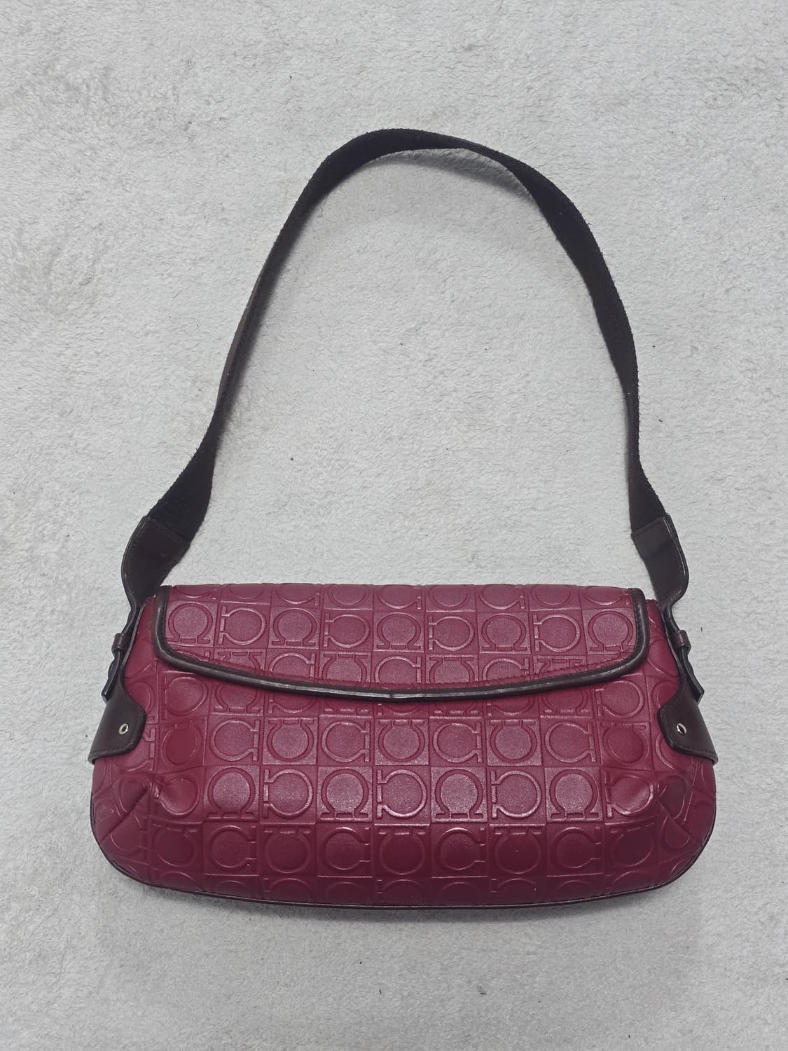 Ferragamo 페라가모 간치니 레더 숄더백 상품이미지4