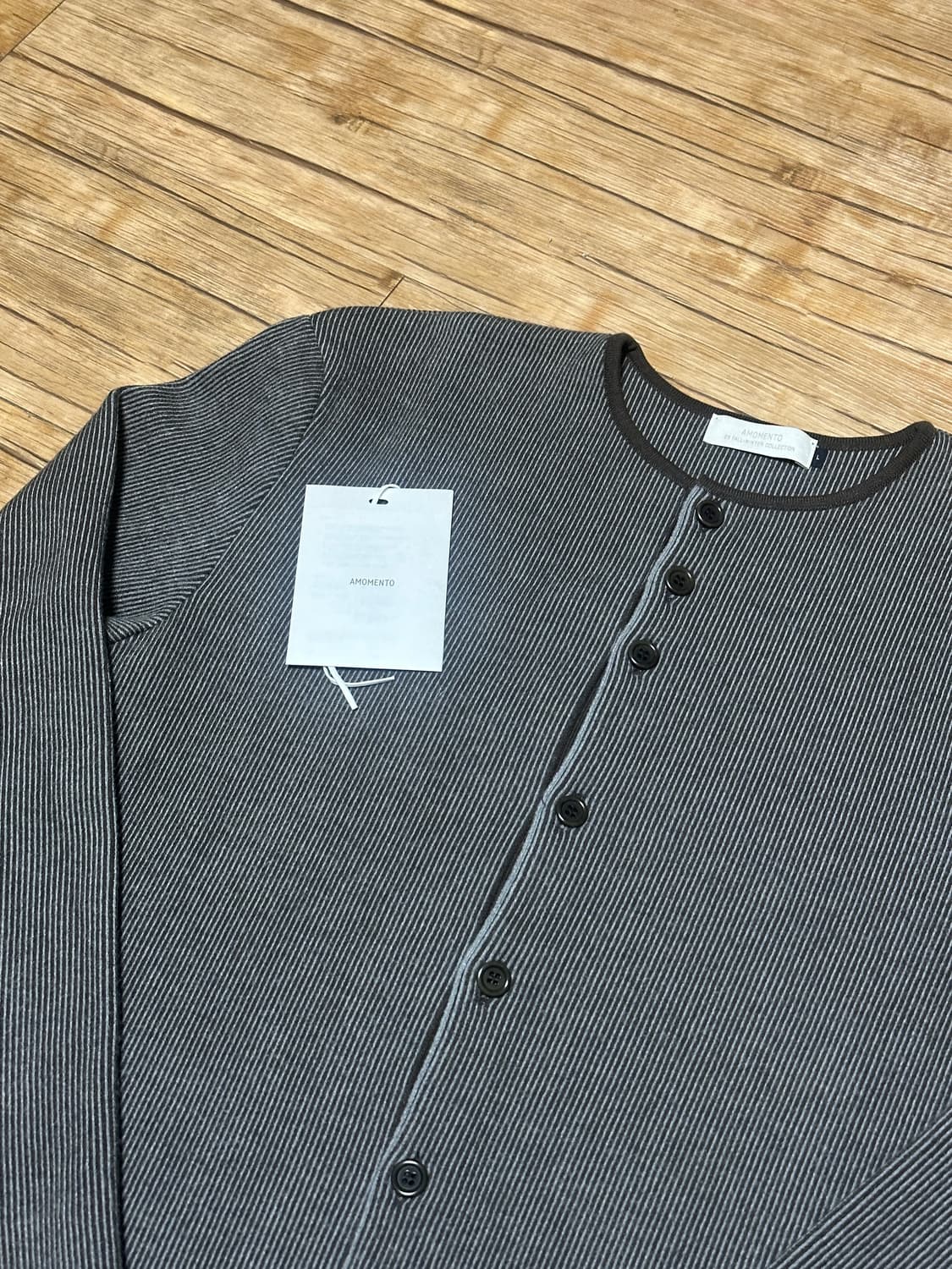 아모멘토 Stripe Button Up Cardigan 브라운 가디건  상품이미지4