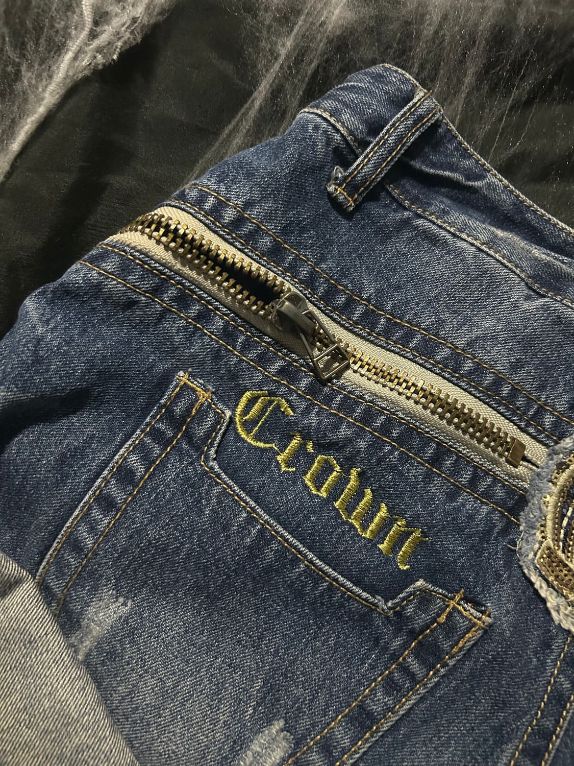 crown detailed denim shorts 상품이미지3