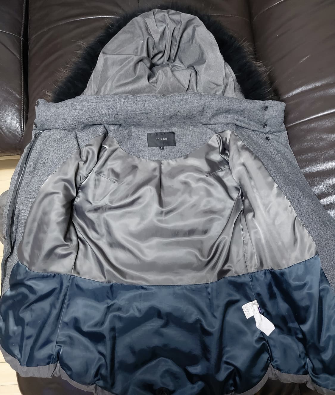 온앤온 여성 라쿤퍼 덕다운 패딩 (55)

 상품이미지5