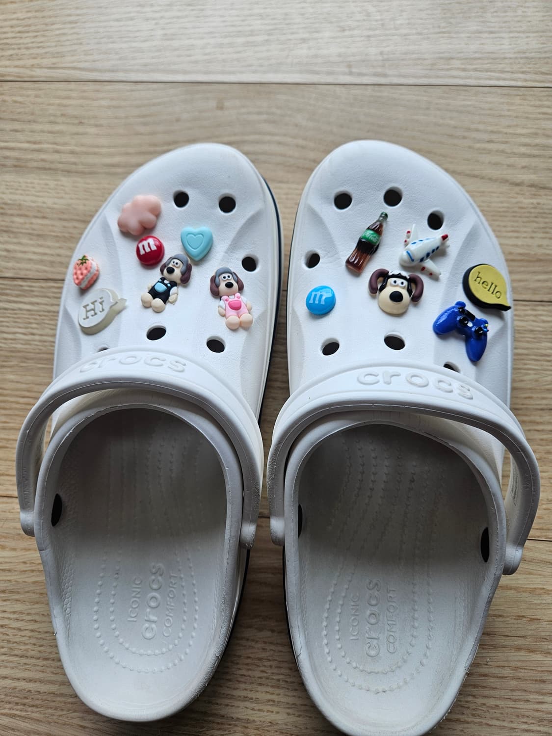 크록스바야밴드 M10W12(280)
화이트 상품이미지1