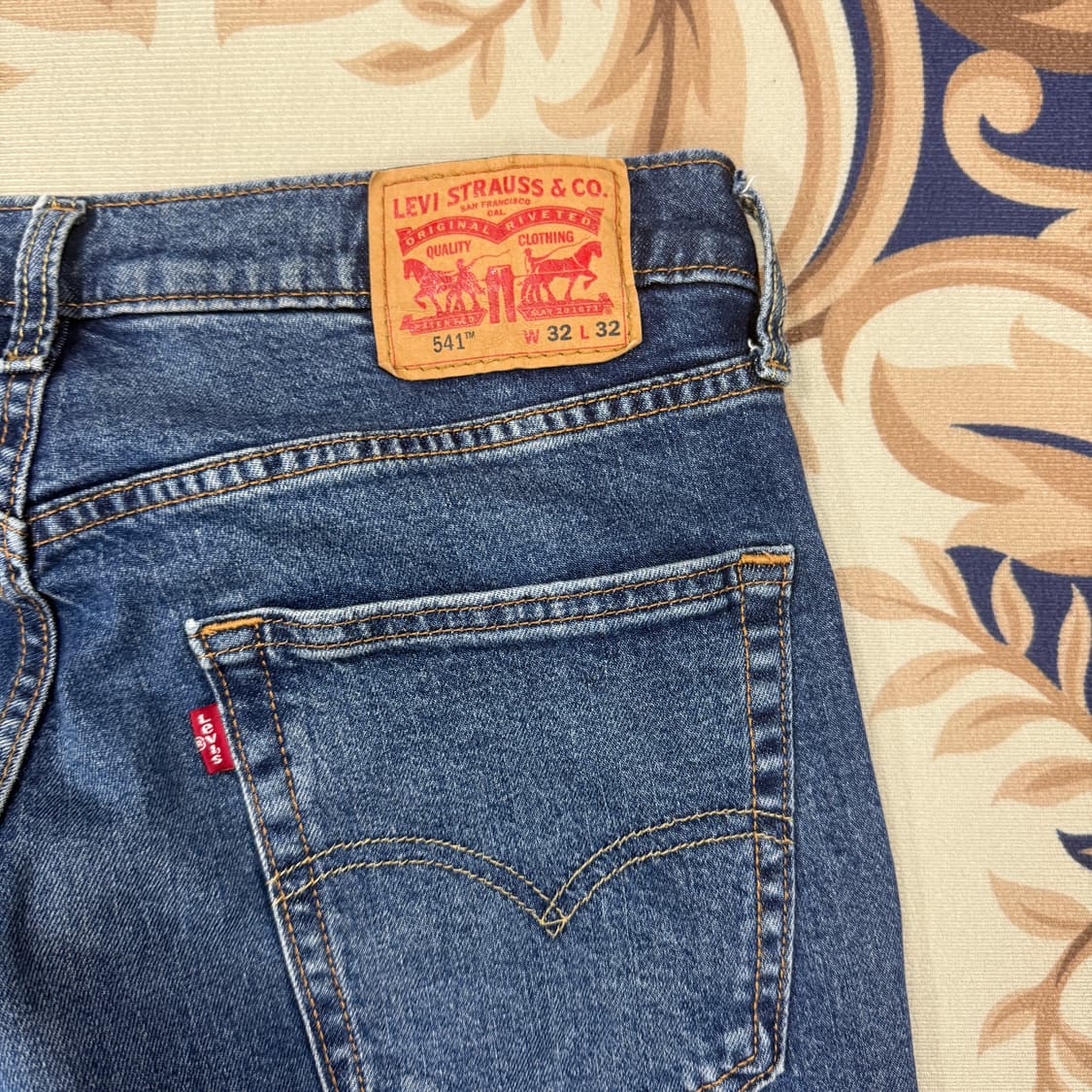 (32)리바이스Levis 541 중청워싱 데님팬츠 상품이미지2