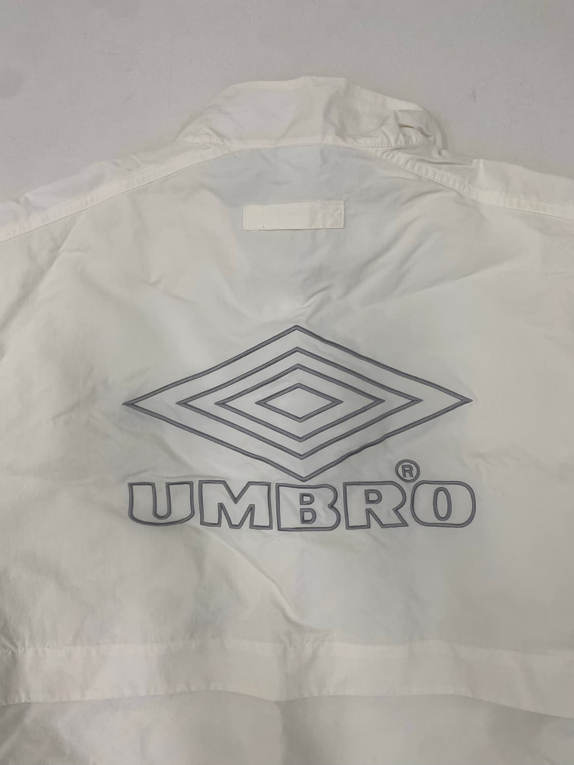 엄브로 바람막이 하프집업 (xl) 상품이미지6