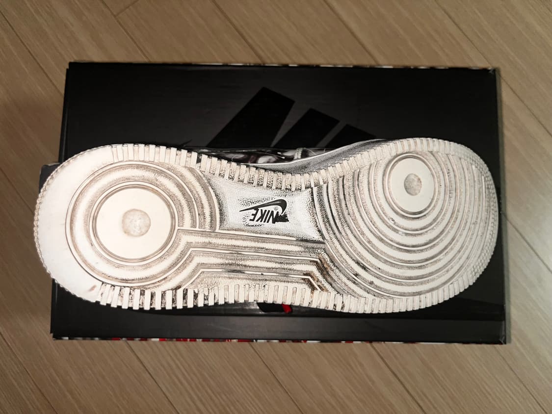 나이키 x 피스마이너스원 에어포스 1 로우 파라노이즈 2.0 지디포스 상품이미지5