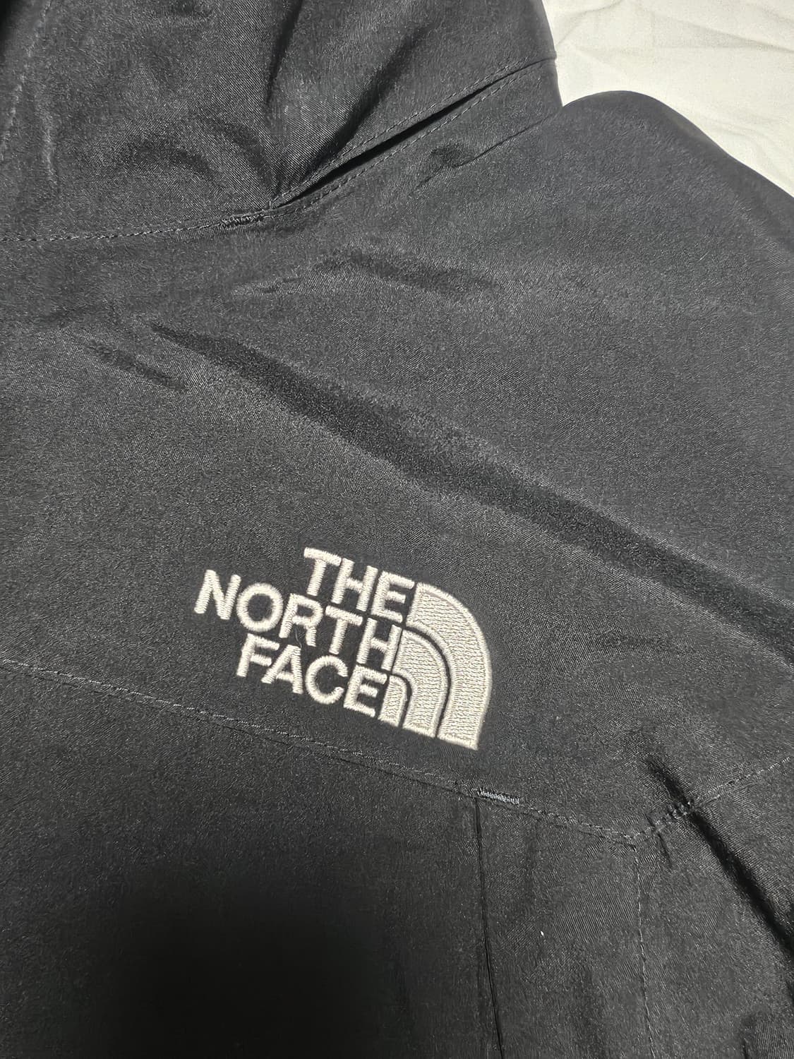 노스페이스 고어텍스 바람막이 L 상품이미지3