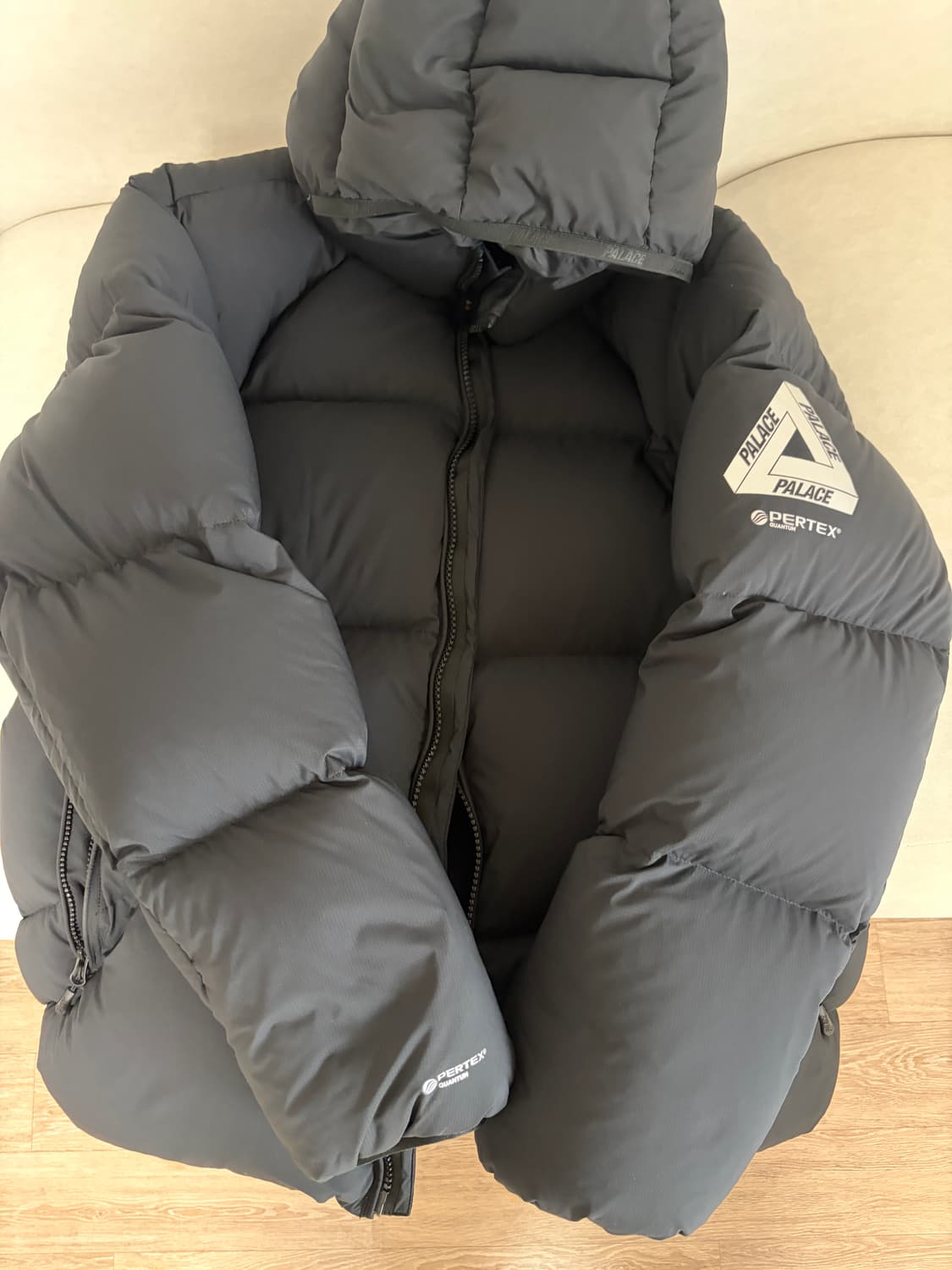 팔라스 퍼텍스 매트 바라클라바 푸파 블랙 - 23FW L 상품이미지2