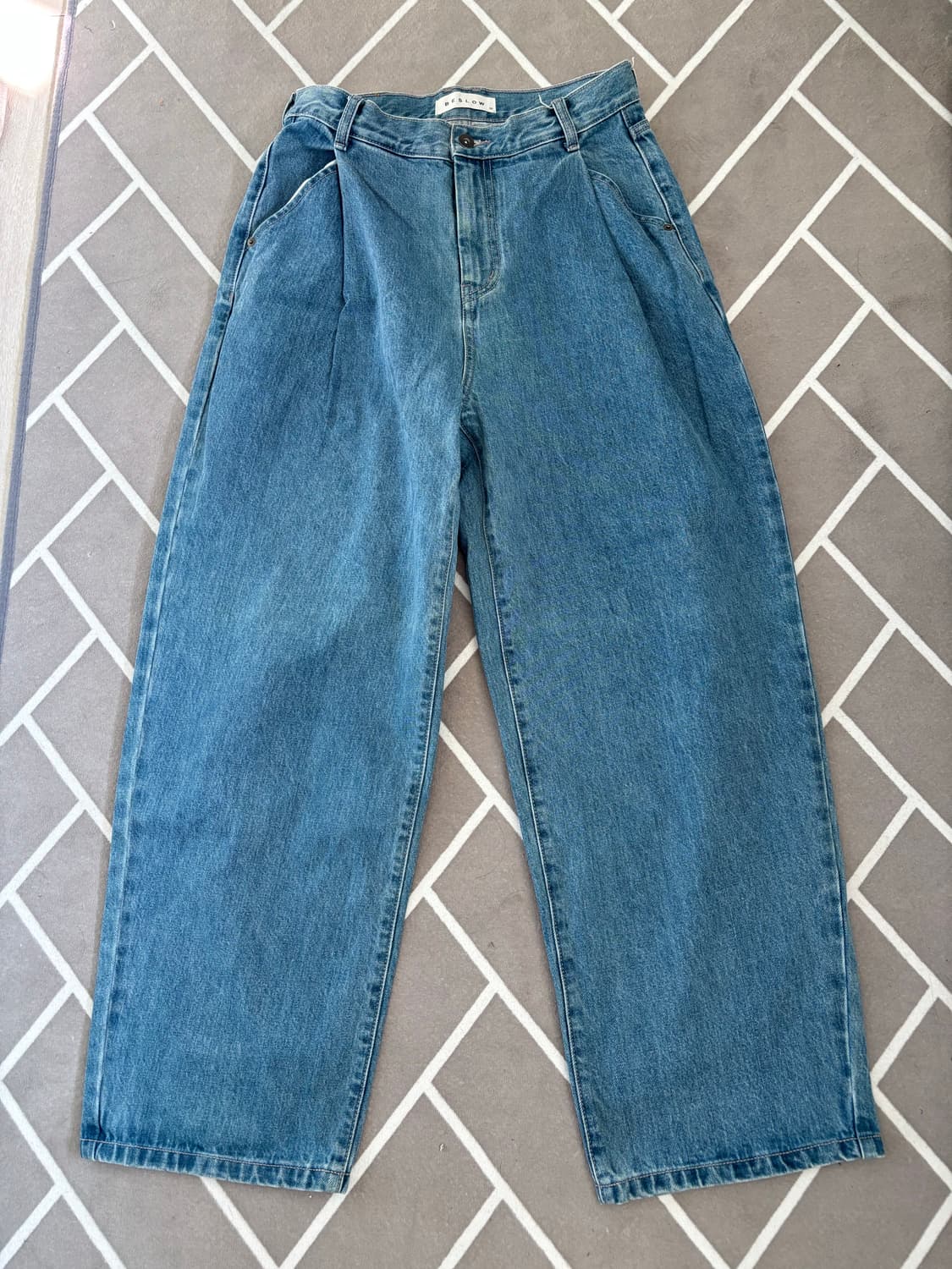 비슬로우 콘밀 데님 연청 30 상품이미지1