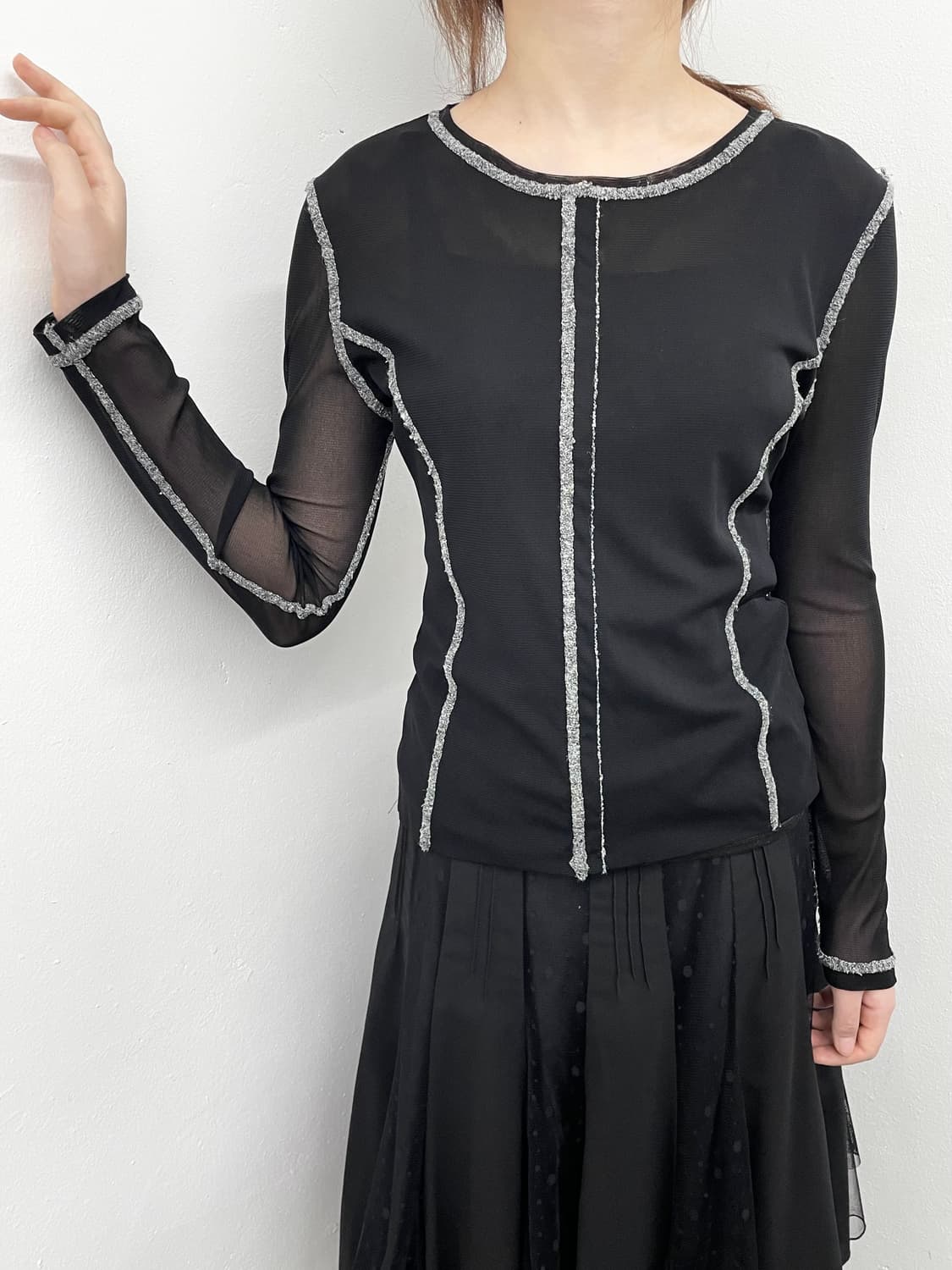 JPN 블랙 절개 시어 메쉬탑 상품이미지5