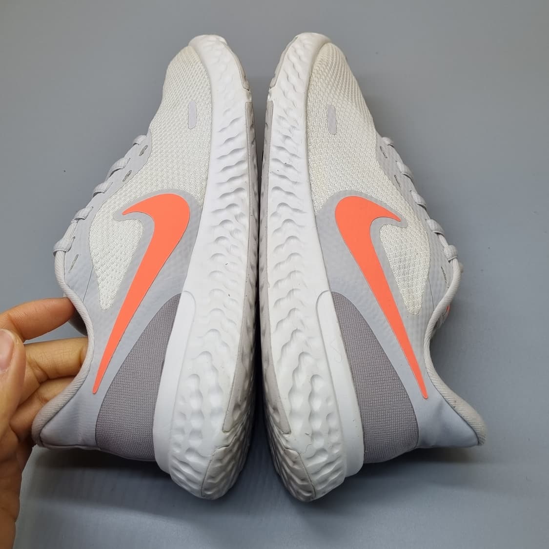 나이키 레볼루션5 여성운동화230  상품이미지5