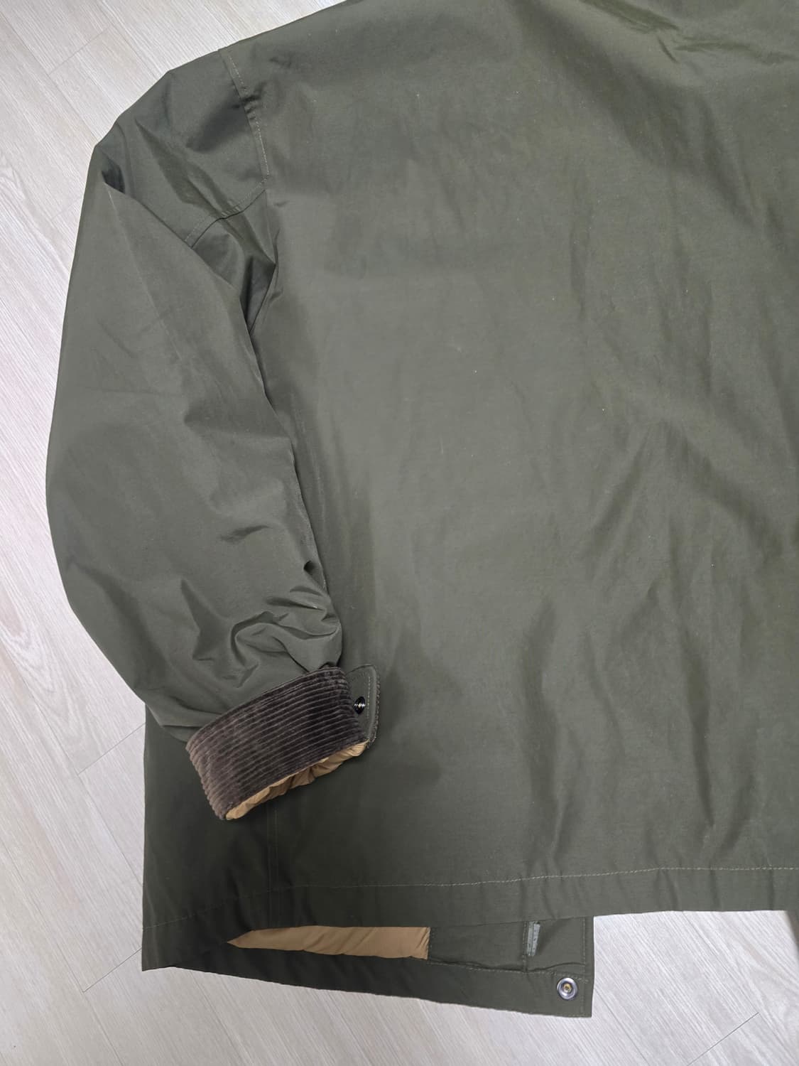 폴로 엘스던 다운 자켓
- xl 사이즈 상품이미지10