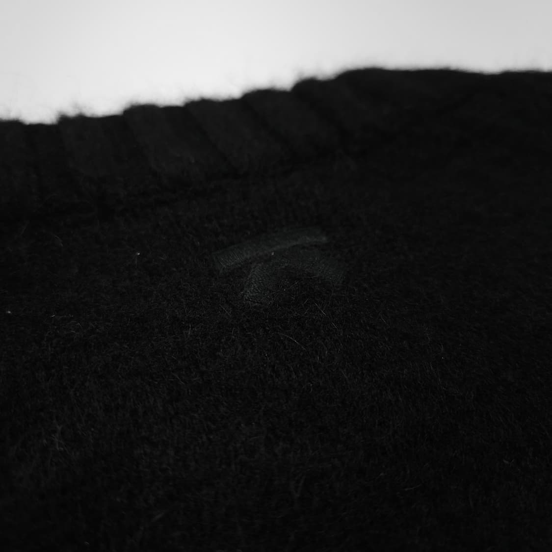 송지오 블랙 미니멀 앙고라 스웨터 (XL) 상품이미지5