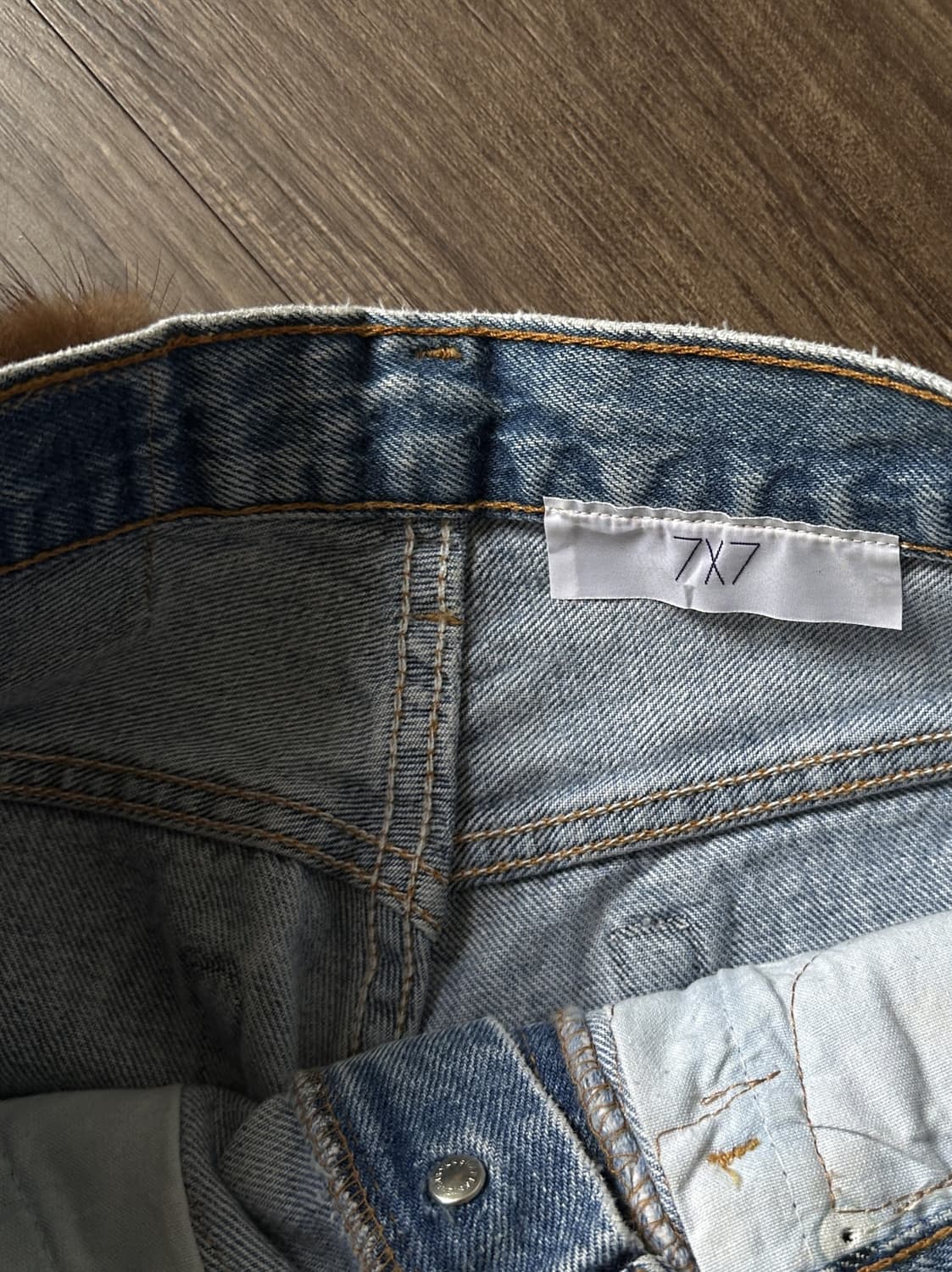 Seven by Seven 밍크 퍼 릴랙스 진 상품이미지10