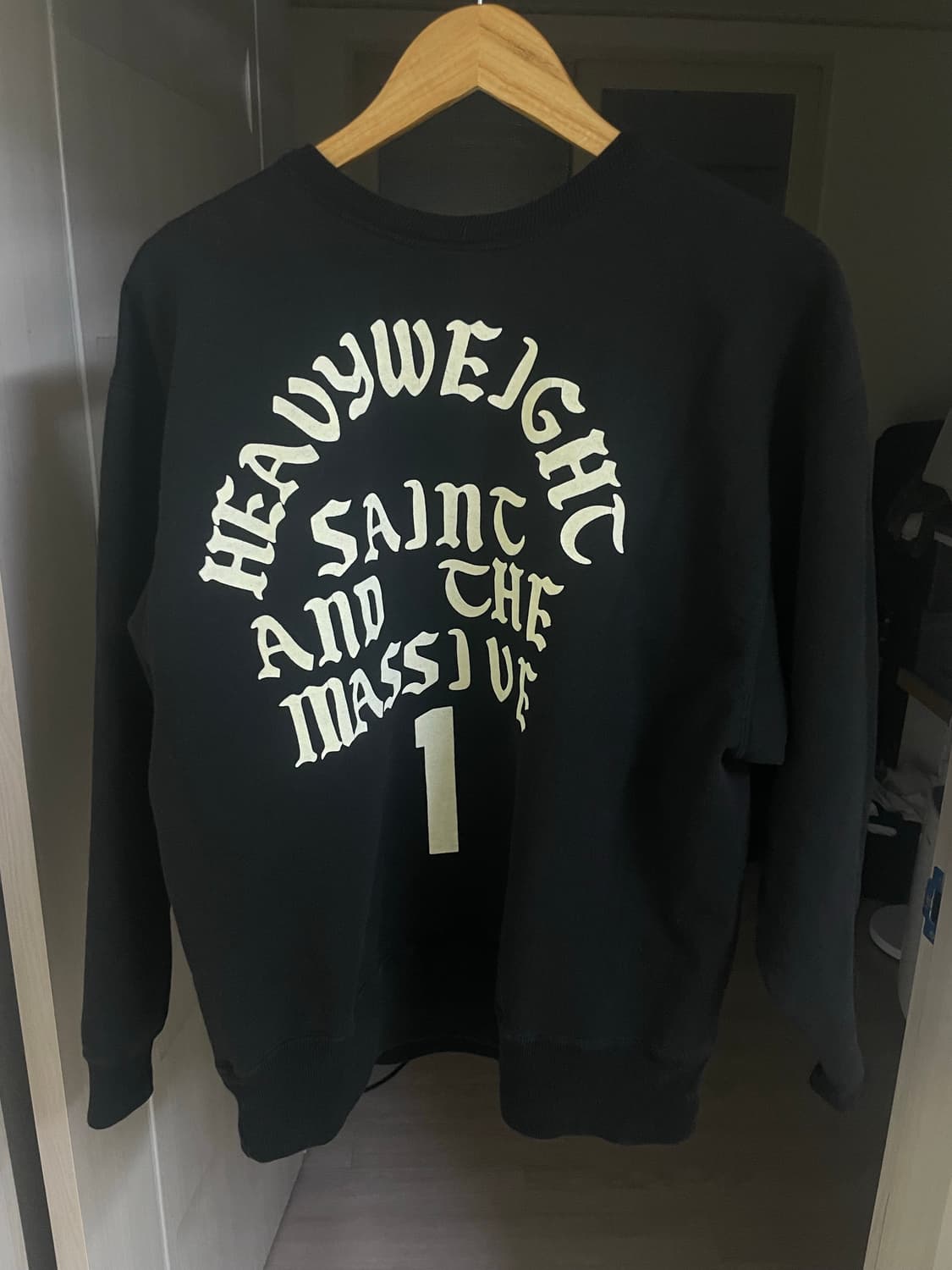 세인트미카엘 스웻셔츠 맨투맨 its saint 상품이미지2