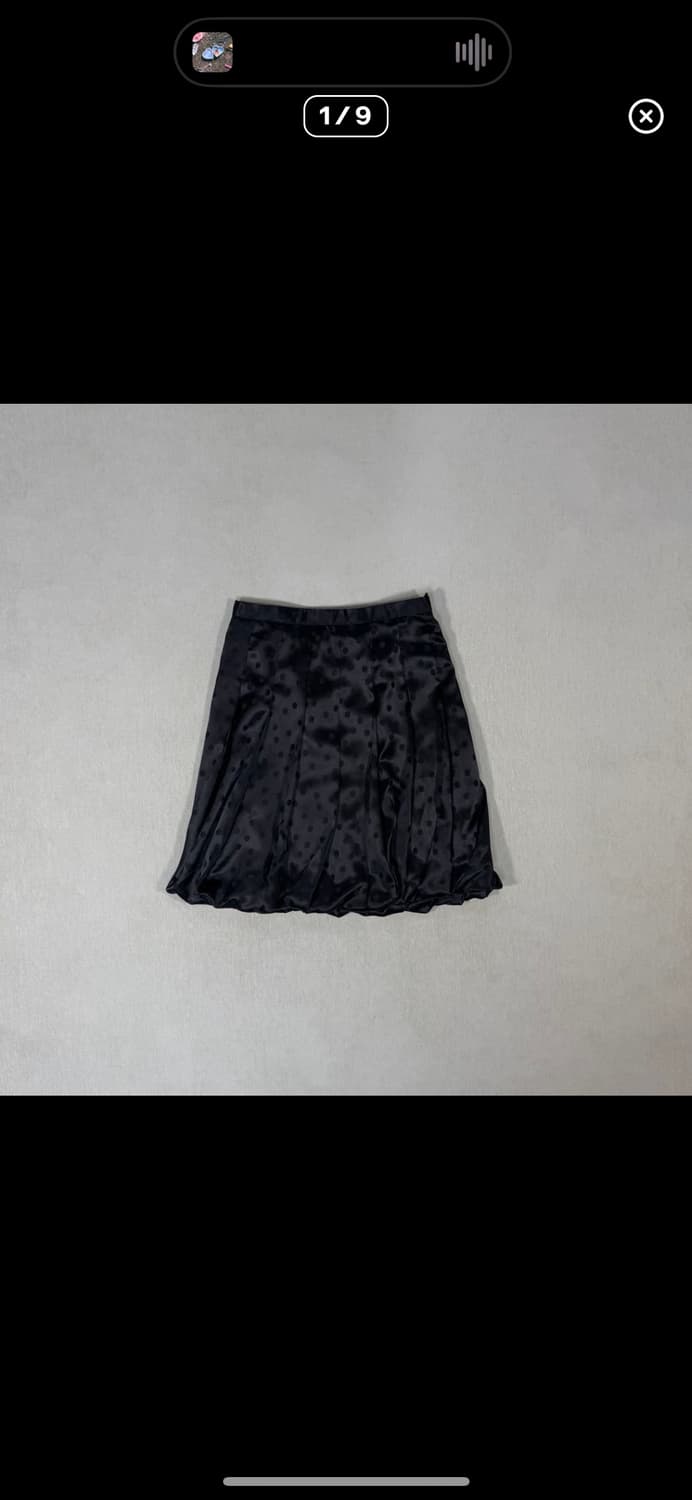 Dot 3D Voluminous Black Skirt 상품이미지1