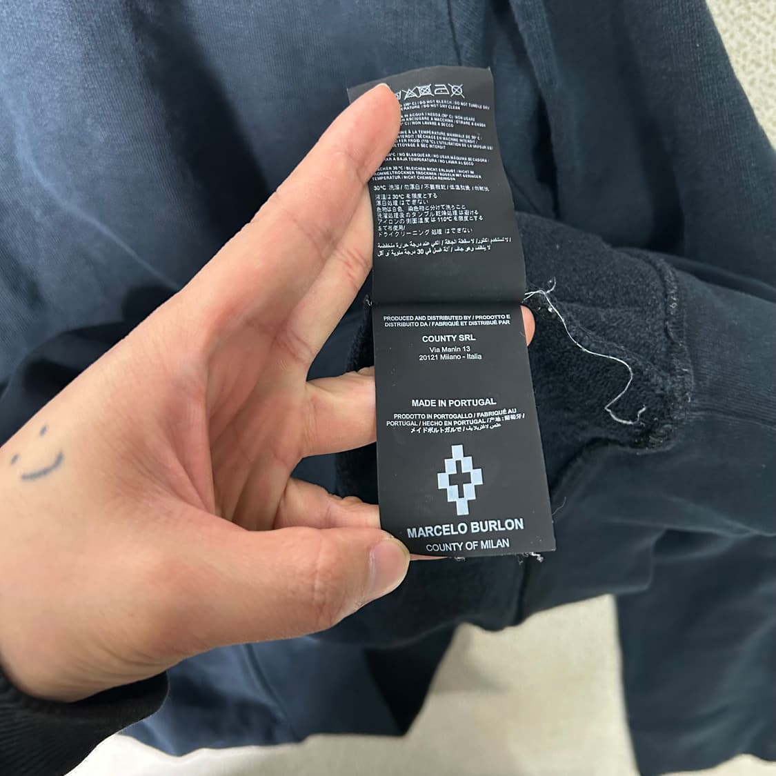  (L) 마르셀로불론 블랙 맨투맨  상품이미지9