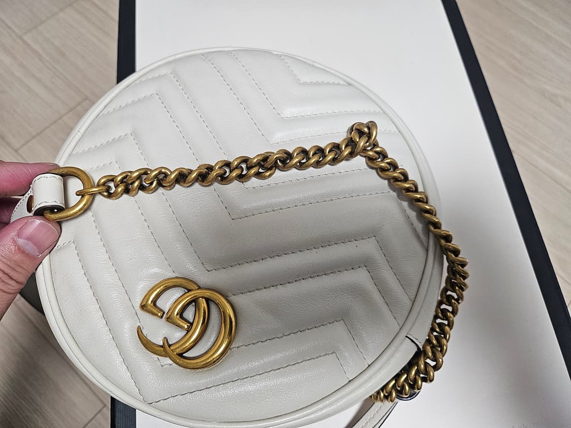 구찌 템버린백 화이트 상품이미지8