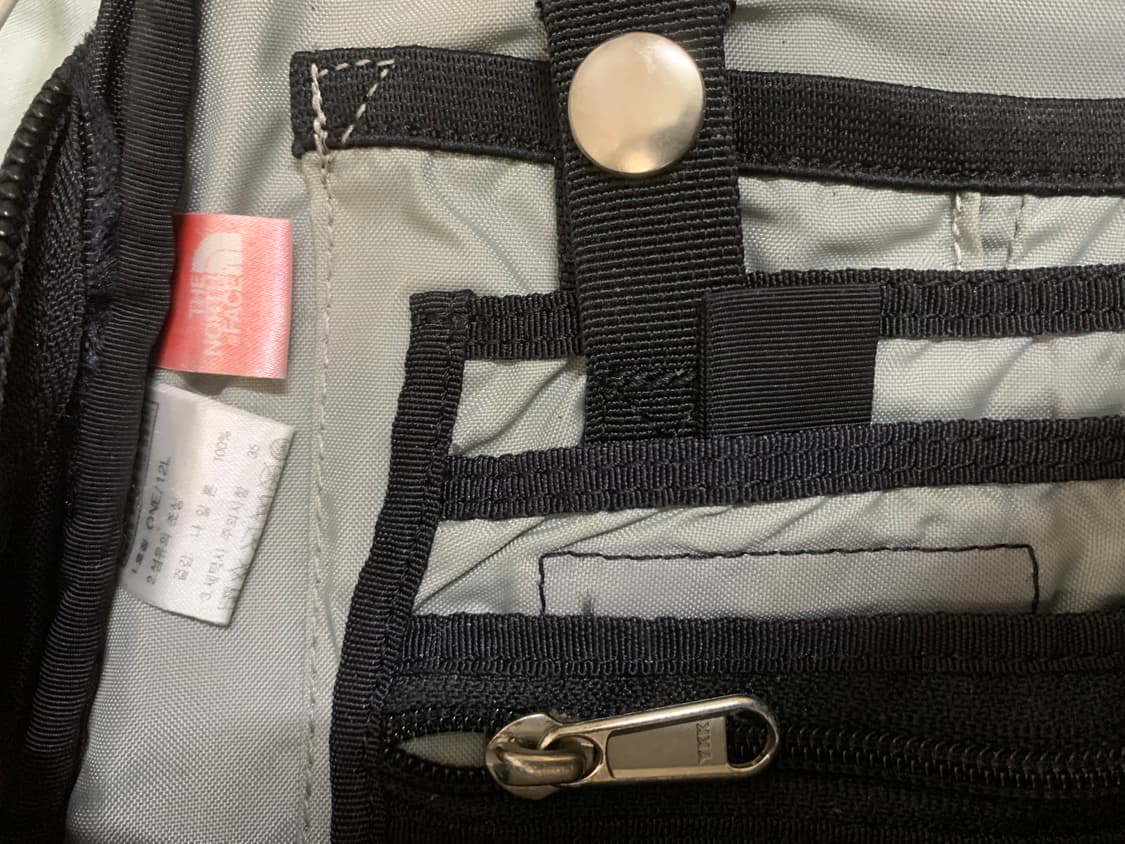 노스페이스 미니샷 블랙 백팩 상품이미지5