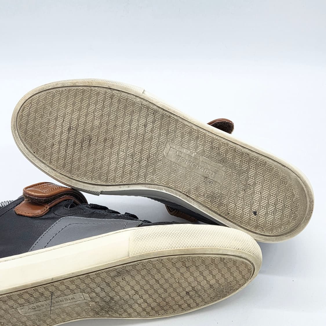 피에르 하디 벨크로 로우탑 스니커즈 블랙 (41)  상품이미지3