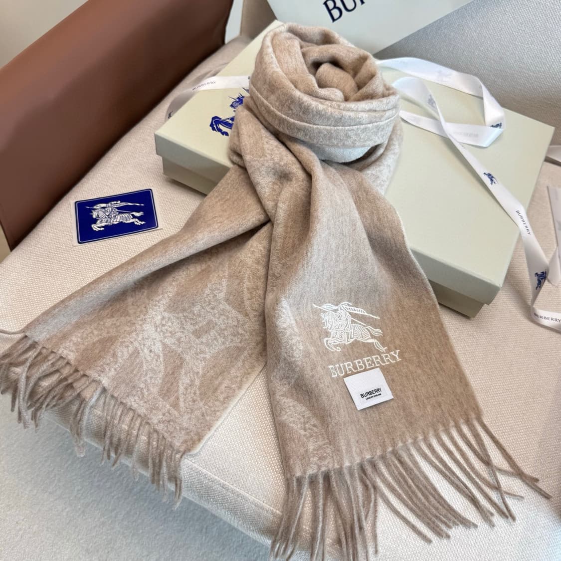 버버리 리버서블 스카프 100% 램스울
 상품이미지4