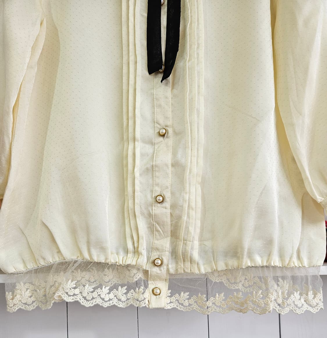 레이스 카라 리본 블라우스 상품이미지4