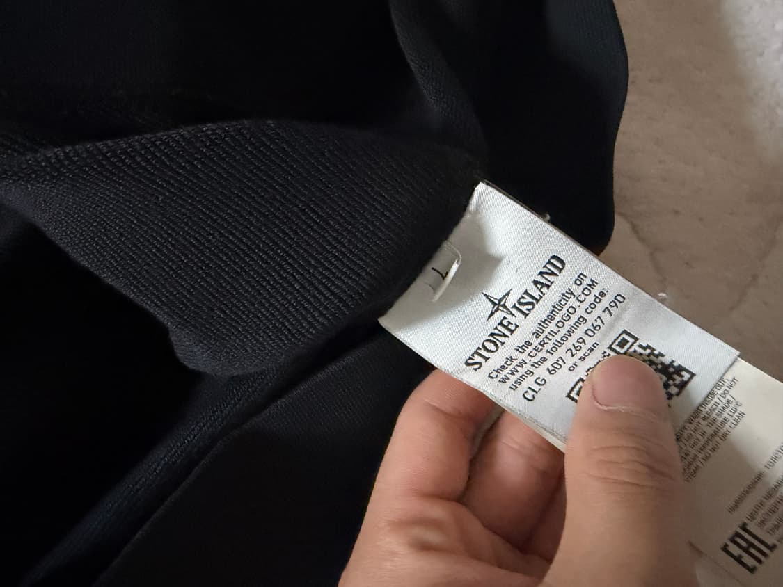 급처 새상품급 스톤아일랜드 맨투맨 블랙 L 상품이미지4