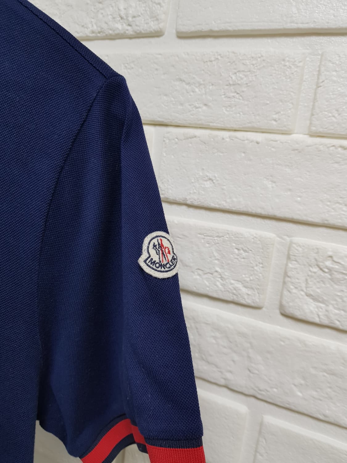 [L/정품] 몽클레어 남성 카라넥 반팔 상품이미지3