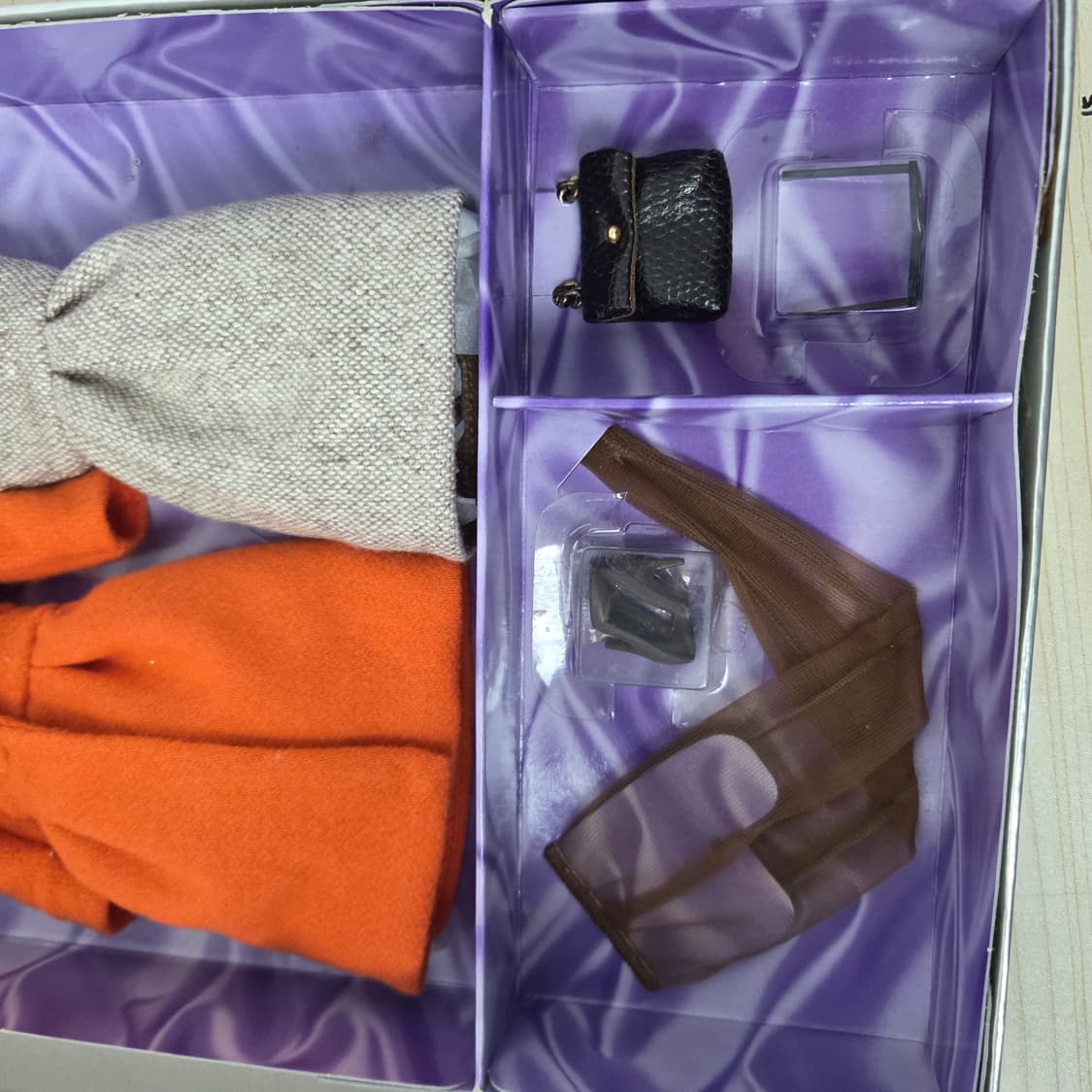 2000년대 빈티지 마텔 바비 인형 오드리햅번 고양이 마스크 바비옷 상품이미지6