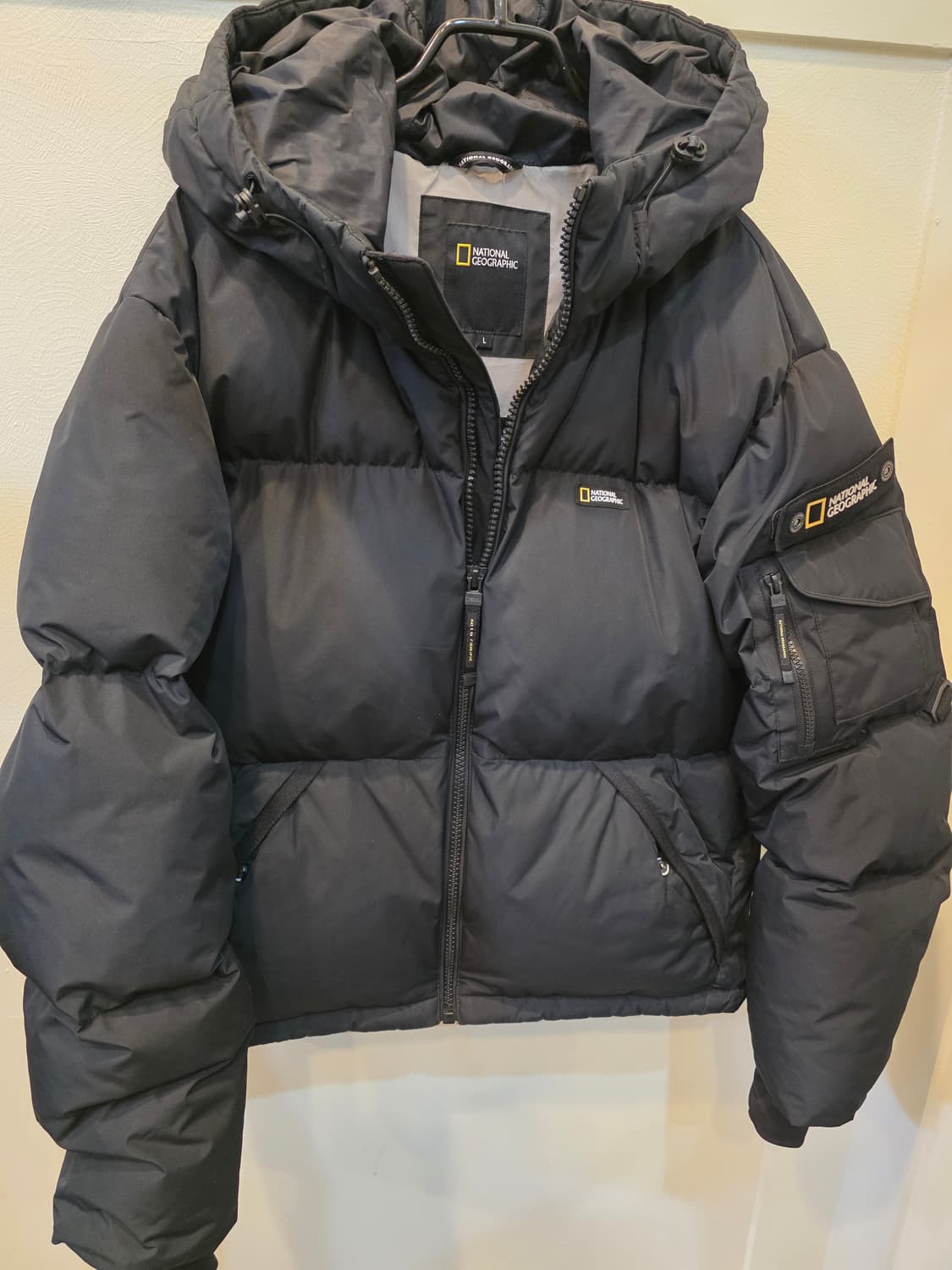내셔널지오그래픽 덕다운 후드블랙 패딩 L사이즈 상품이미지2