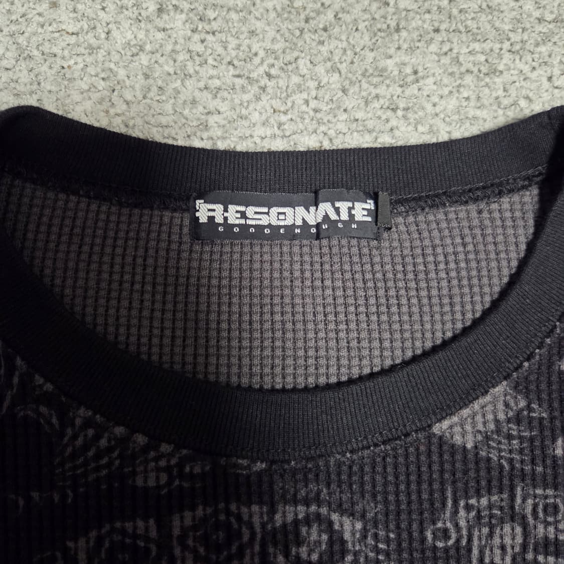 Resonate 빈티지 반다나패턴 니트 L(100) 상품이미지3