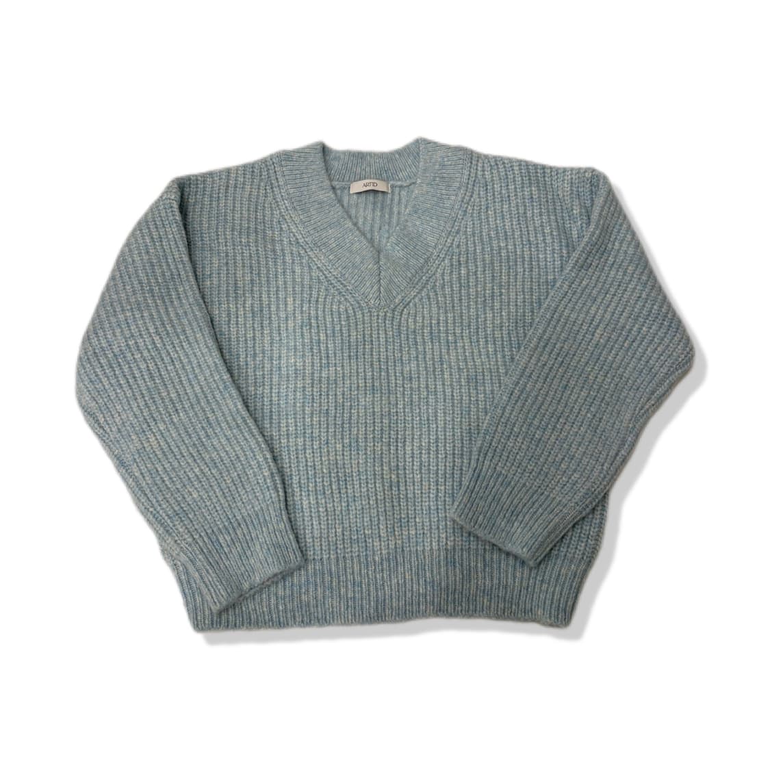 artid 알파카브이넥니트 상품이미지1