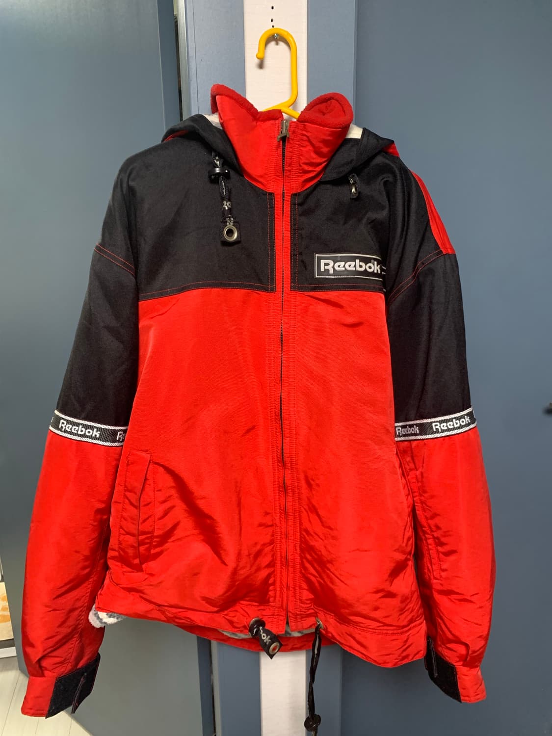 리복 바람막이 자켓 레드블랙 100 상품이미지1