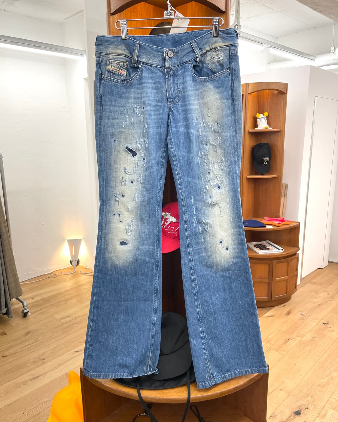 [30] 디젤 패치워크 플레어 데님 팬츠 상품이미지4