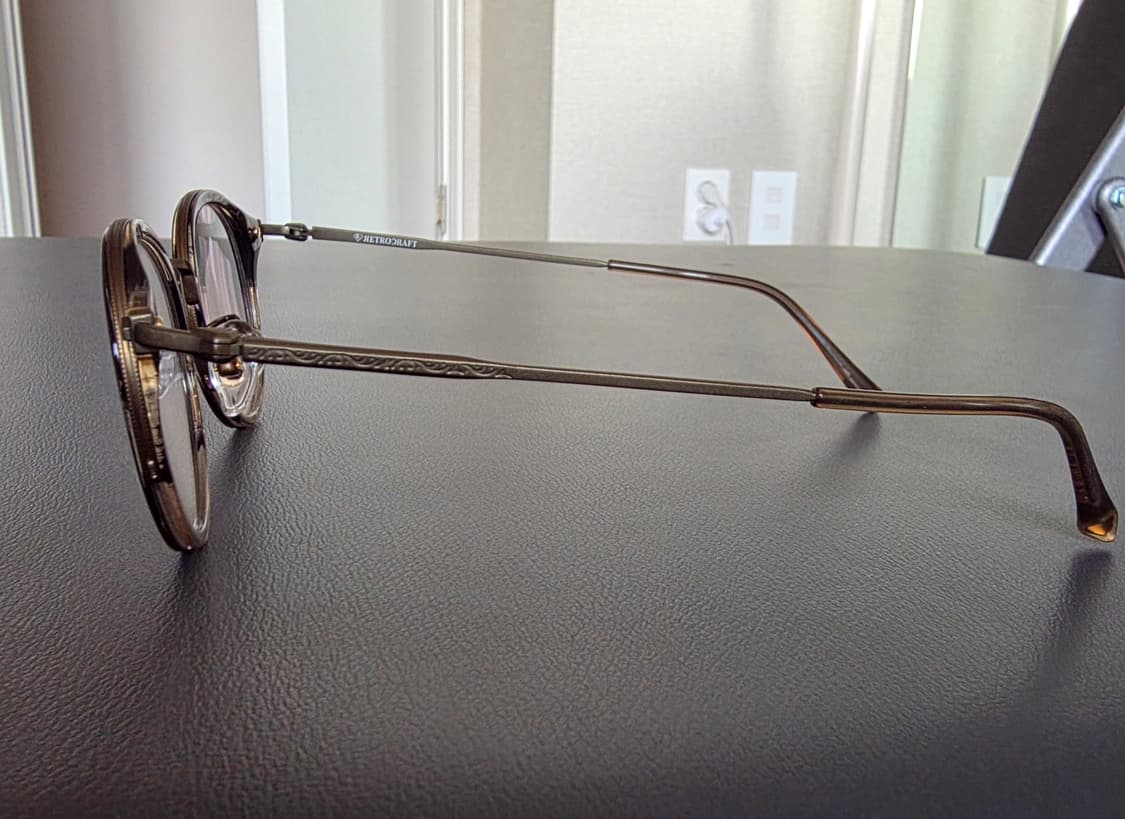 레트로크래프트 안경 RC 1120 모델 판매합니다
- 색상: GRY/BW 상품이미지4