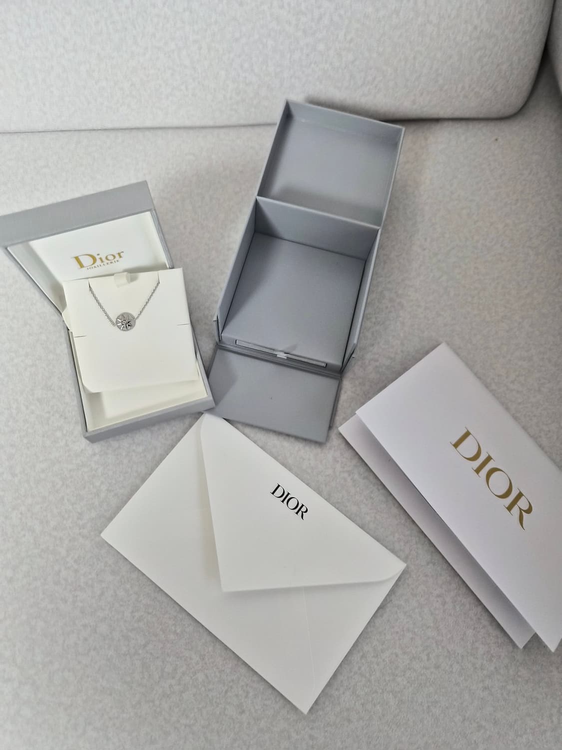 디올로즈드방팔찌(정품) 상품이미지5