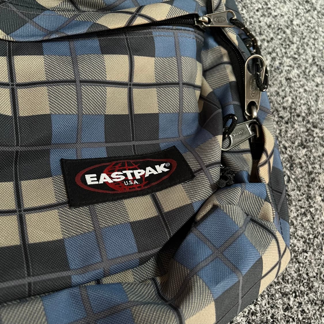 이스트백 체크 백팩 가방 상품이미지6