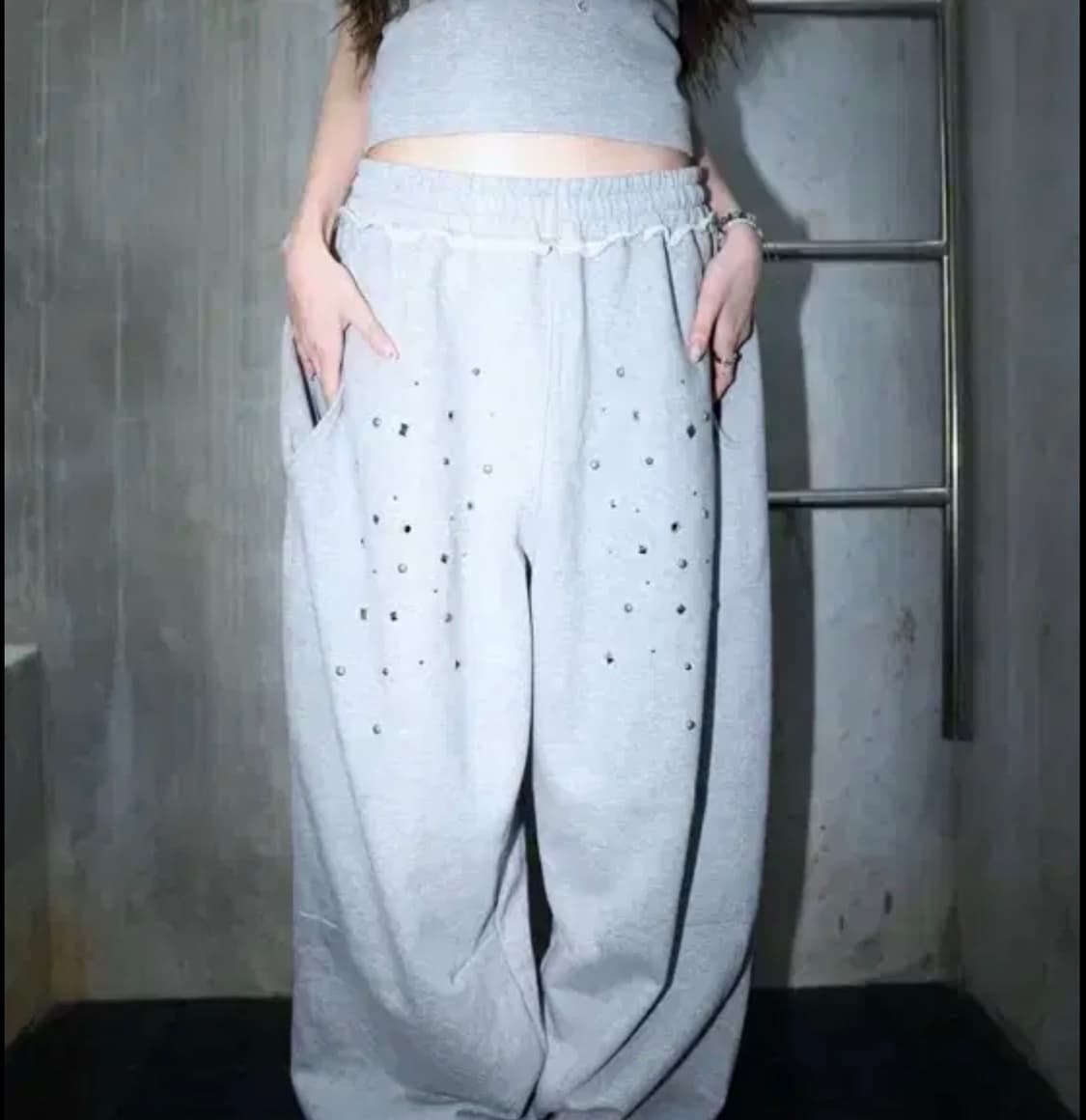 알디유 스터드 팬츠 그레이 상품이미지1