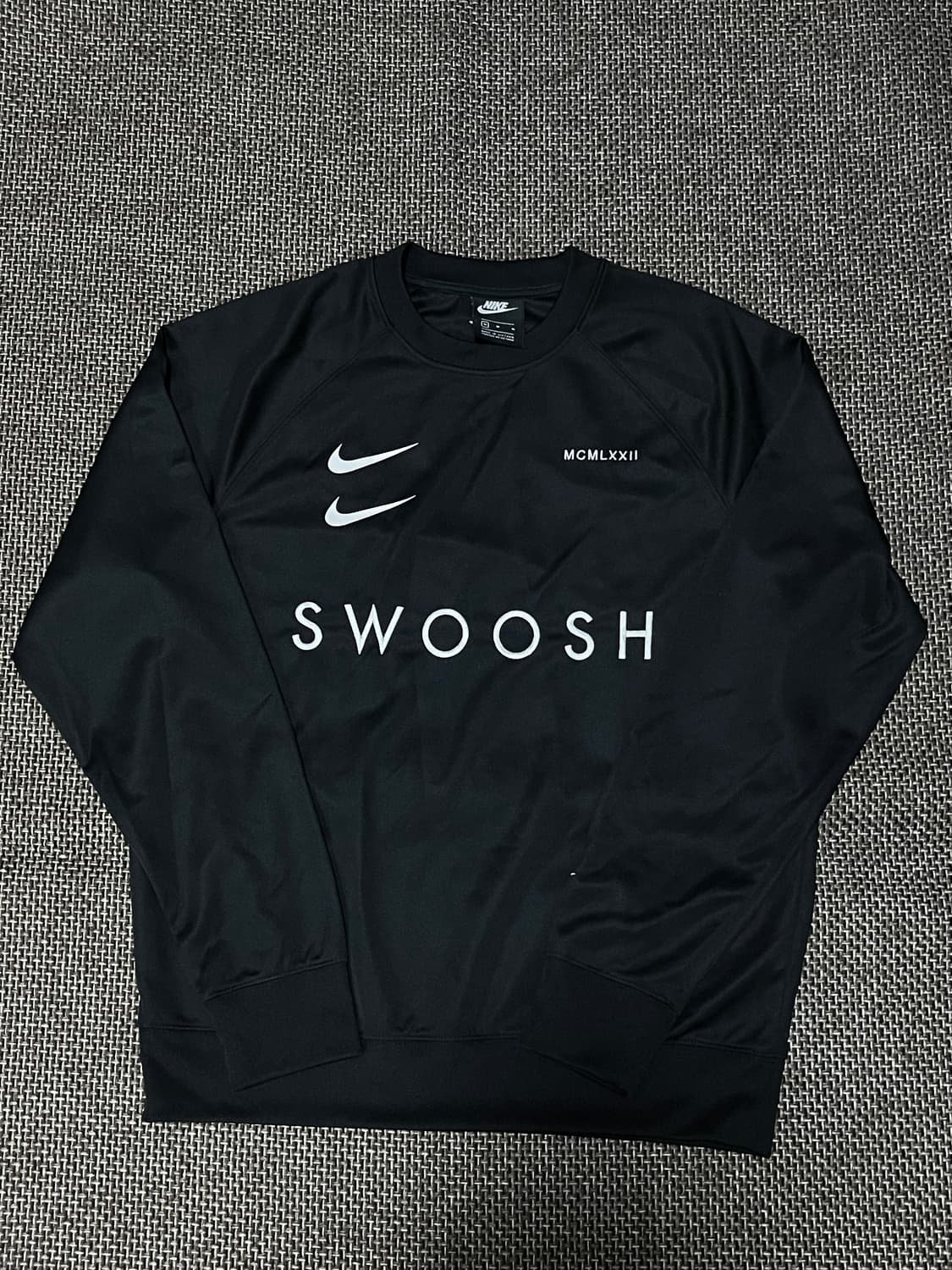 나이키 스우시 더블로고 네오프렌 맨투맨 상품이미지2