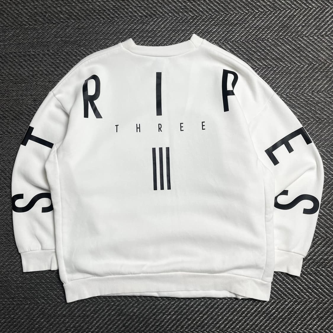 아디다스 stripes 빅로고 박시핏 스웻 셔츠y 5405 상품이미지2