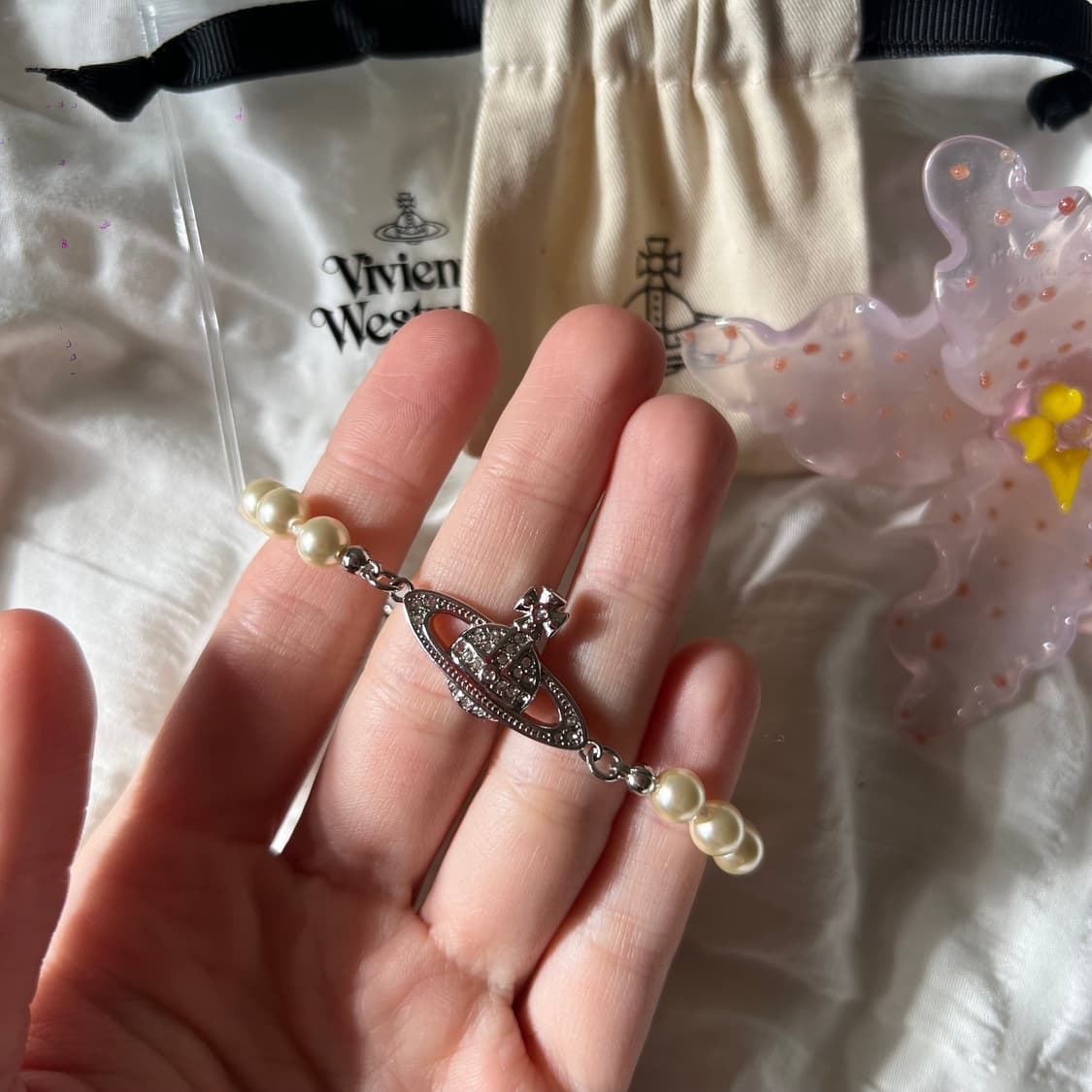 비비안웨스트우드 미니 바스릴리프 진주 팔찌 상품이미지7