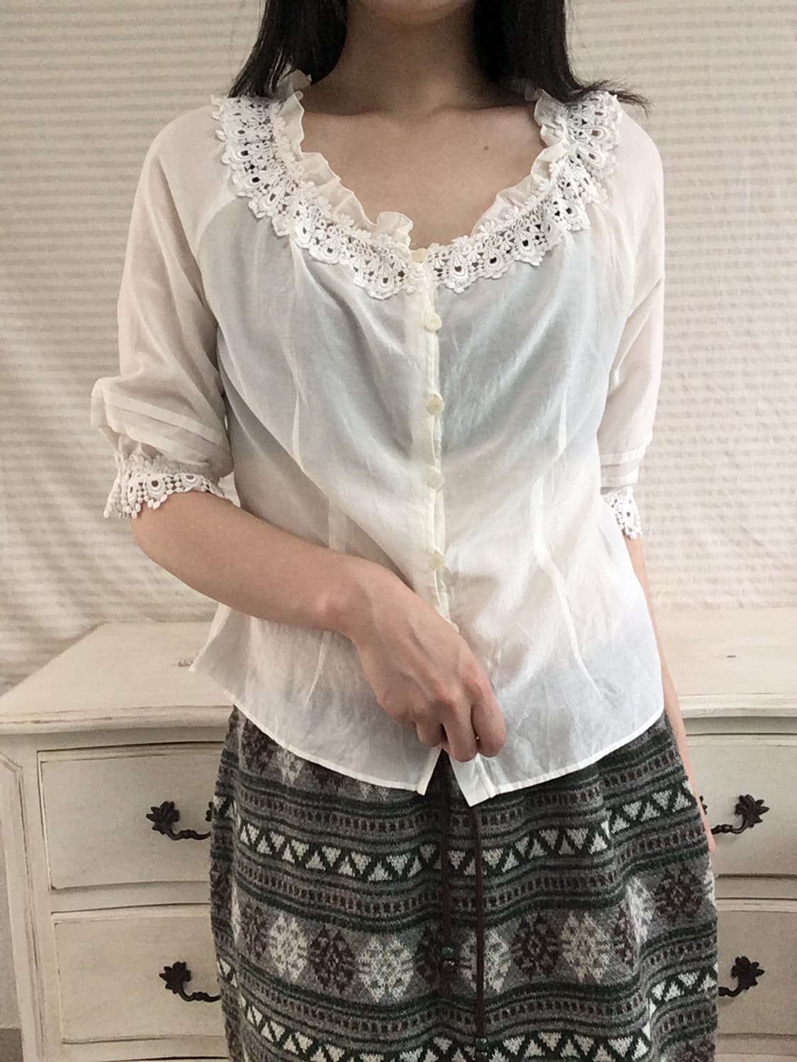 jpn vintage ivory detail blouse 상품이미지3