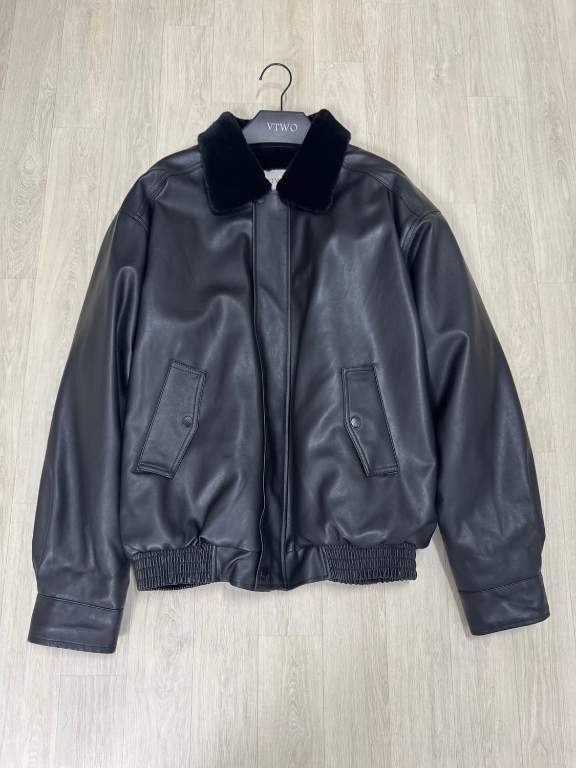 VTWO 가죽 무스탕 자켓 상품이미지1