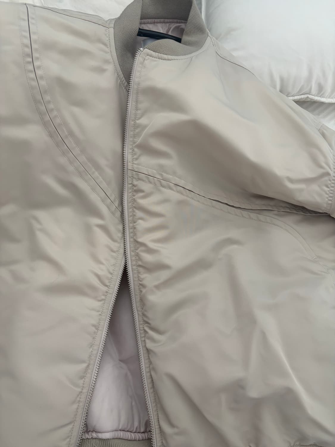 퍼스널오브젝트 봄버 자켓 상품이미지4