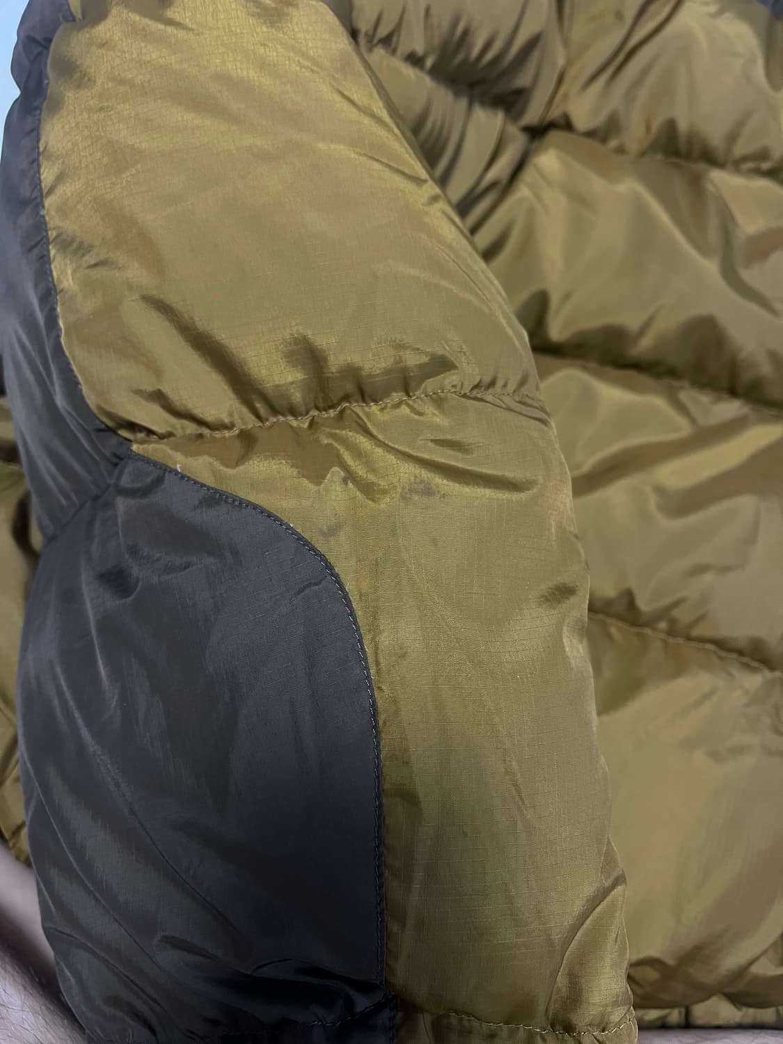 마운틴하드웨어 오리털패딩M 상품이미지5