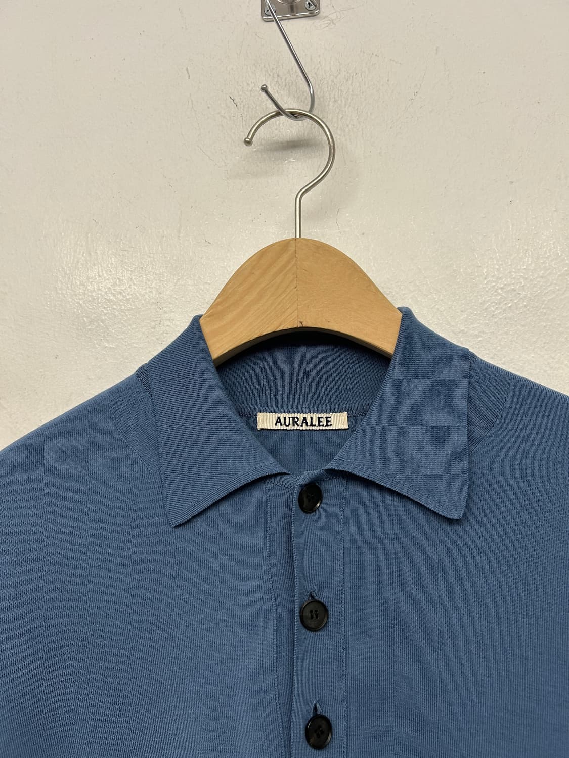 오라리 하이 게이지 니트 슬리브리스 폴로 상품이미지1