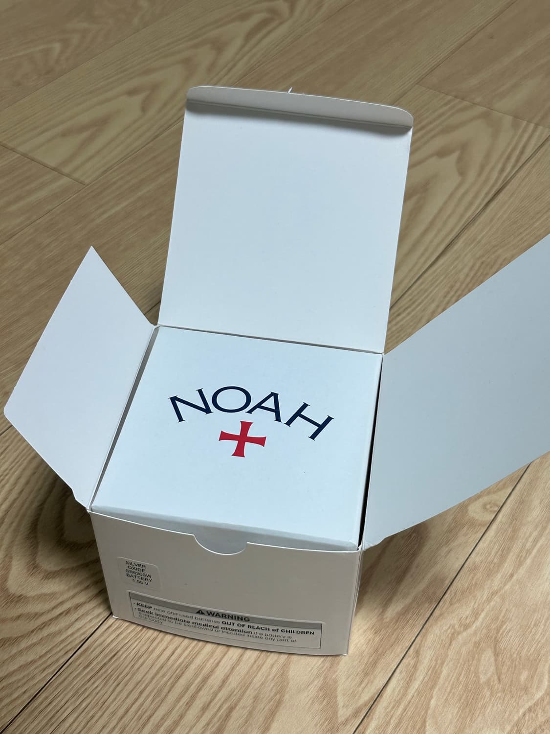 타이맥스 노아 썬 앤 문 워치 블랙 골드 상품이미지4