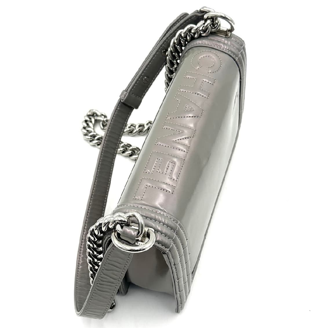 샤넬 보이백 은장 미듐 상품이미지4