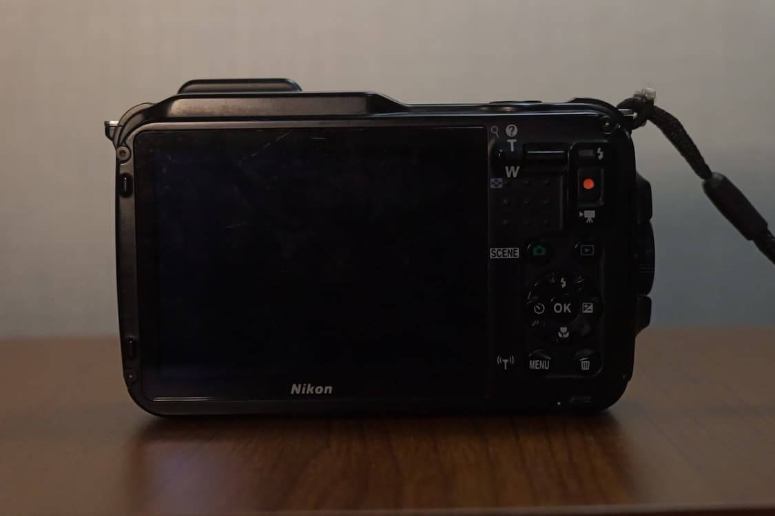 니콘 aw120 카모 상품이미지2